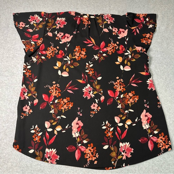 MAURICES Womens Plus Size XXL Black Floral Flutter Sleeve V Neck Top Shirt - Picture 7 of 10